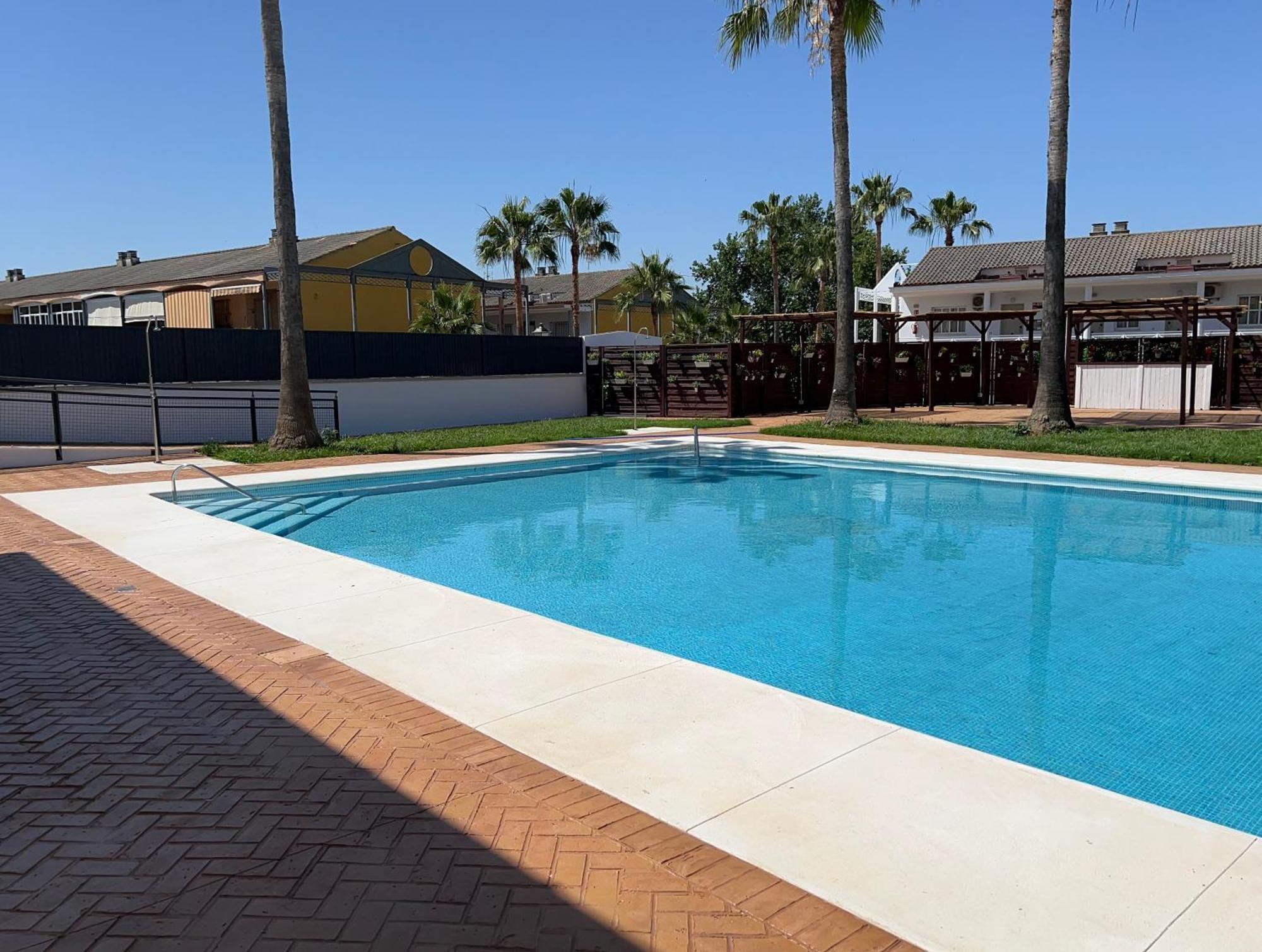 Hospedium Hotel Blu Torre De Sevilla Торре-де-ла-Рейна Экстерьер фото