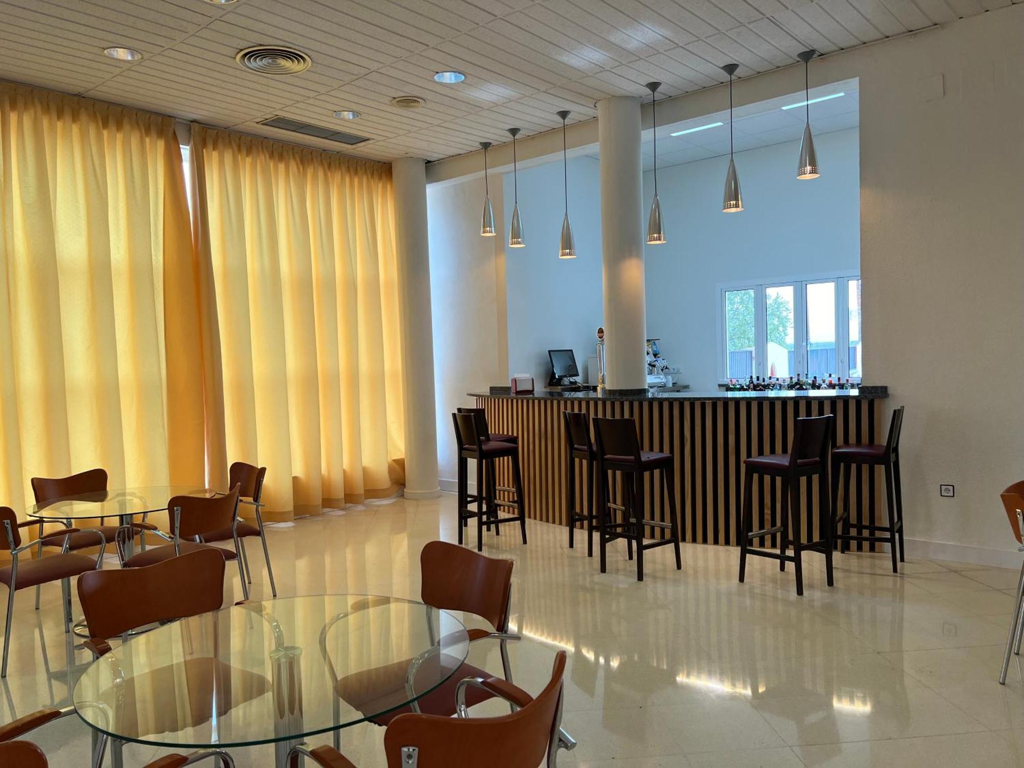 Hospedium Hotel Blu Torre De Sevilla Торре-де-ла-Рейна Экстерьер фото