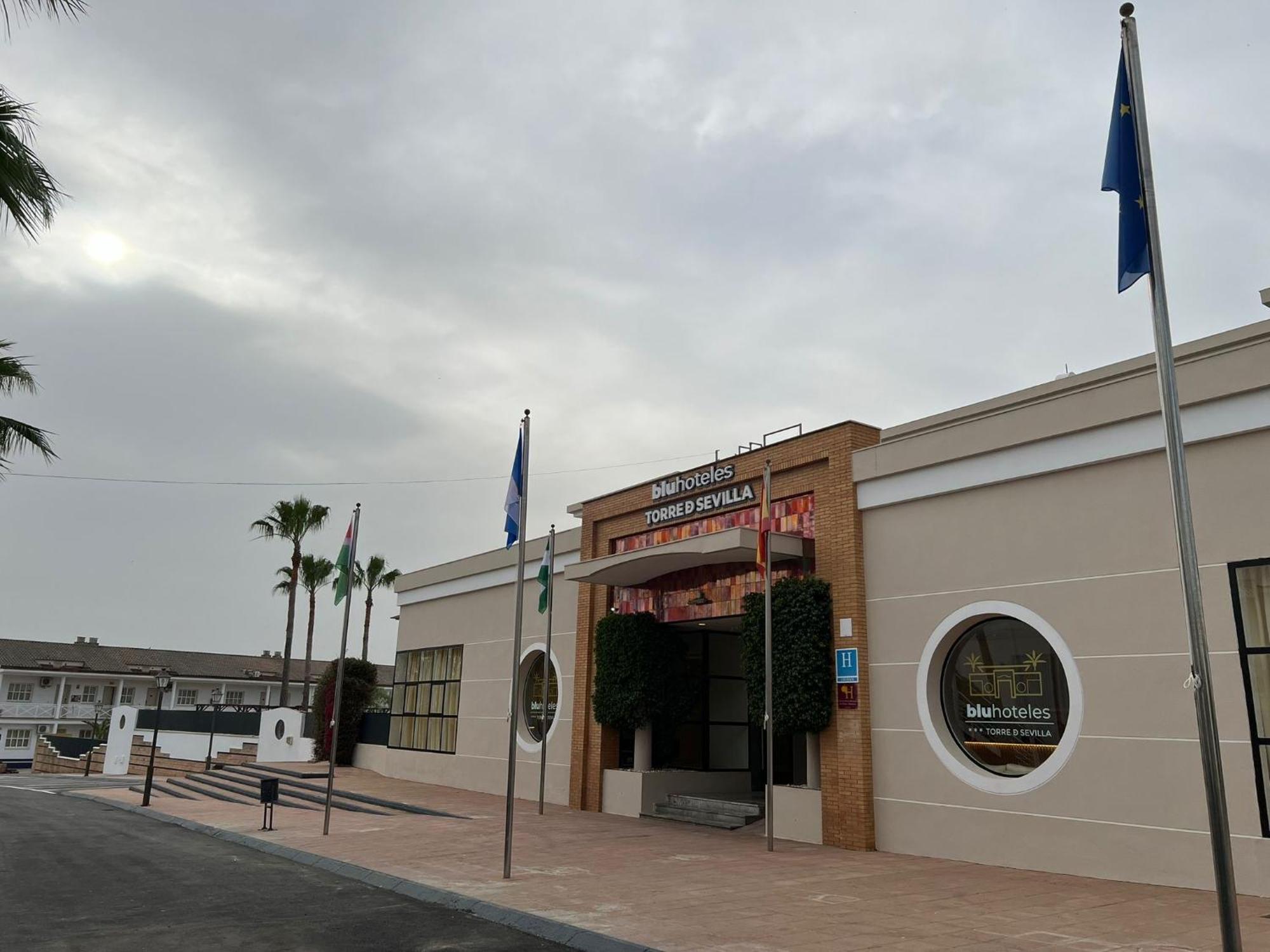 Hospedium Hotel Blu Torre De Sevilla Торре-де-ла-Рейна Экстерьер фото